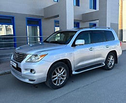 LEXUS LX 570 2010 г. в . 4WD V 5.7 автомат 13000 руб./сутки залог 50000 ЛЕВЫЙ РУЛЬ