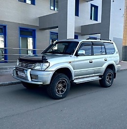 Toyota Land Cruiser Prado 2000 г.в 4WD V 2.7 правый руль  5000руб./сутки, залог 25000